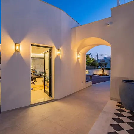 New! Nostra- Luxury Villa, Tennis Court, Gym, Swimming Pool, Jacuzzi By Dream *
