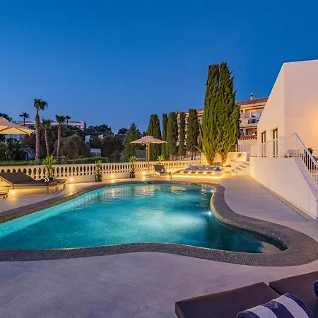 New! Nostra- Luxury Villa, Tennis Court, Gym, Swimming Pool, Jacuzzi By Dream Villa Albufeira