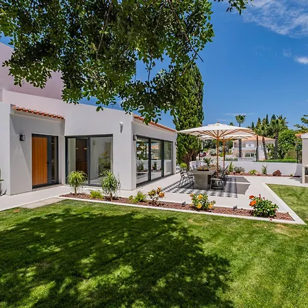 Villa New! Nostra- Luxury Villa, Tennis Court, Gym, Swimming Pool, Jacuzzi By Dream