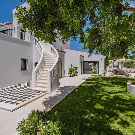New! Nostra- Luxury Villa, Tennis Court, Gym, Swimming Pool, Jacuzzi By Dream * Albufeira