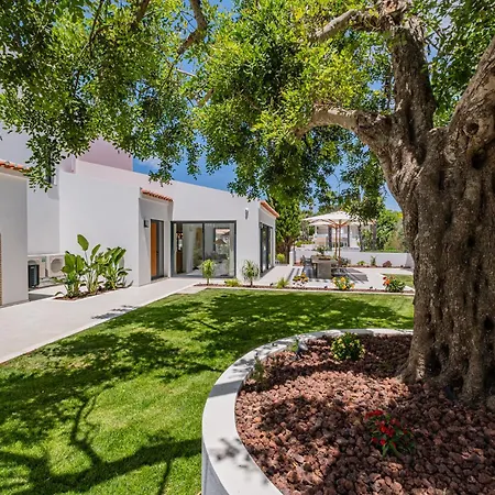 New! Nostra- Luxury Villa, Tennis Court, Gym, Swimming Pool, Jacuzzi By Dream * Albufeira